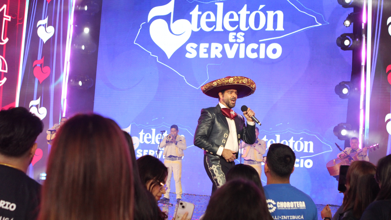 Imagen Principal de Nota: Pablo Montero pone a bailar a Honduras en Teletón 2025