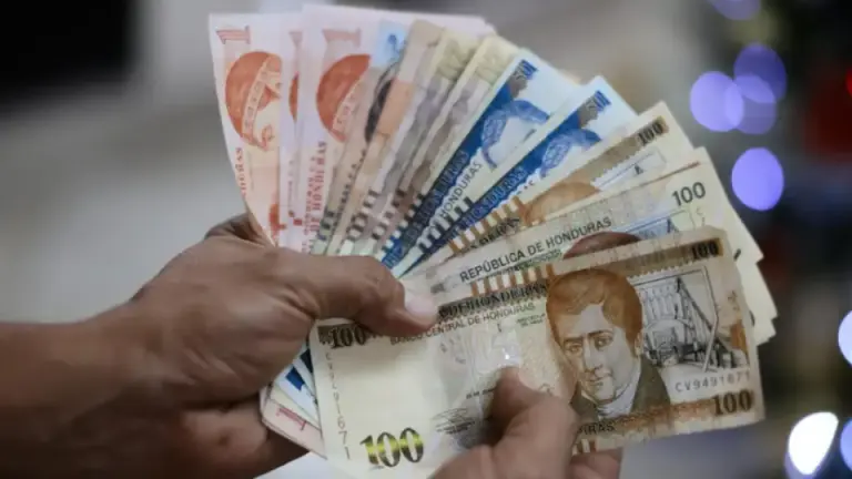 Imagen Principal de Nota: ¿Ya te pagaron el aguinaldo? Conoce tips para sacarle provecho