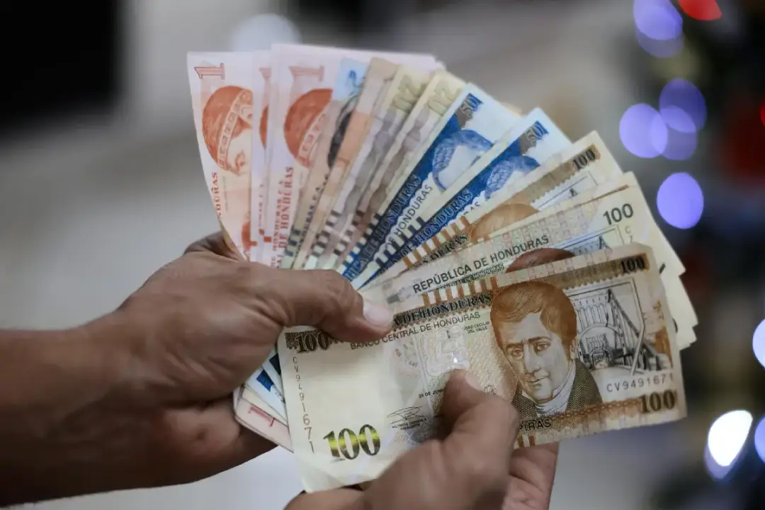 Imagen Principal de Nota: ¿Ya te pagaron el aguinaldo? Conoce tips para sacarle provecho