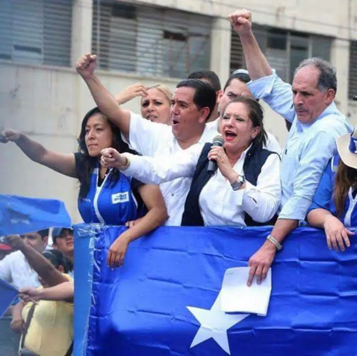 Gladis Aurora López Calderón