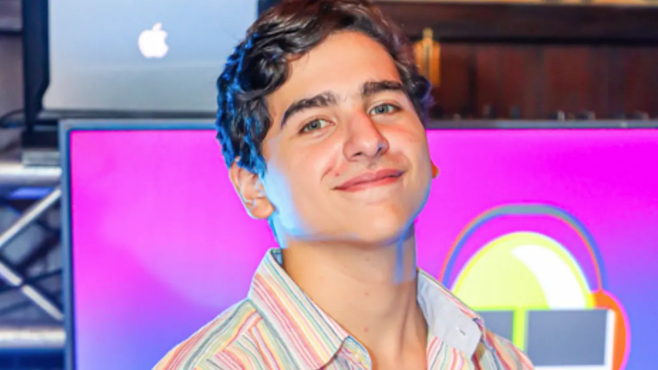 "Esta soltero"? Diputado más joven del Congreso Nacional, Marcelo Vaquero roba suspiros