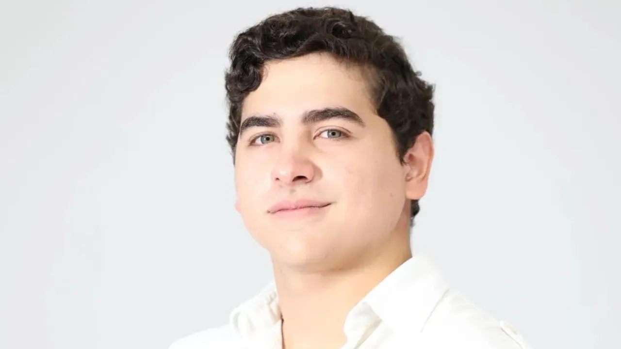 Imagen Principal de Nota: "¿Está soltero?" Diputado más joven del Congreso, Marcelo Vaquero roba suspiros