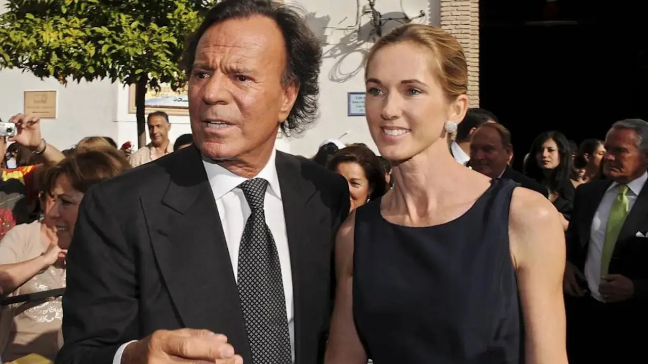 Imagen de ¿Quién es Miranda Rijnsburger, la esposa de Julio Iglesias y cuántos hijos tienen?
