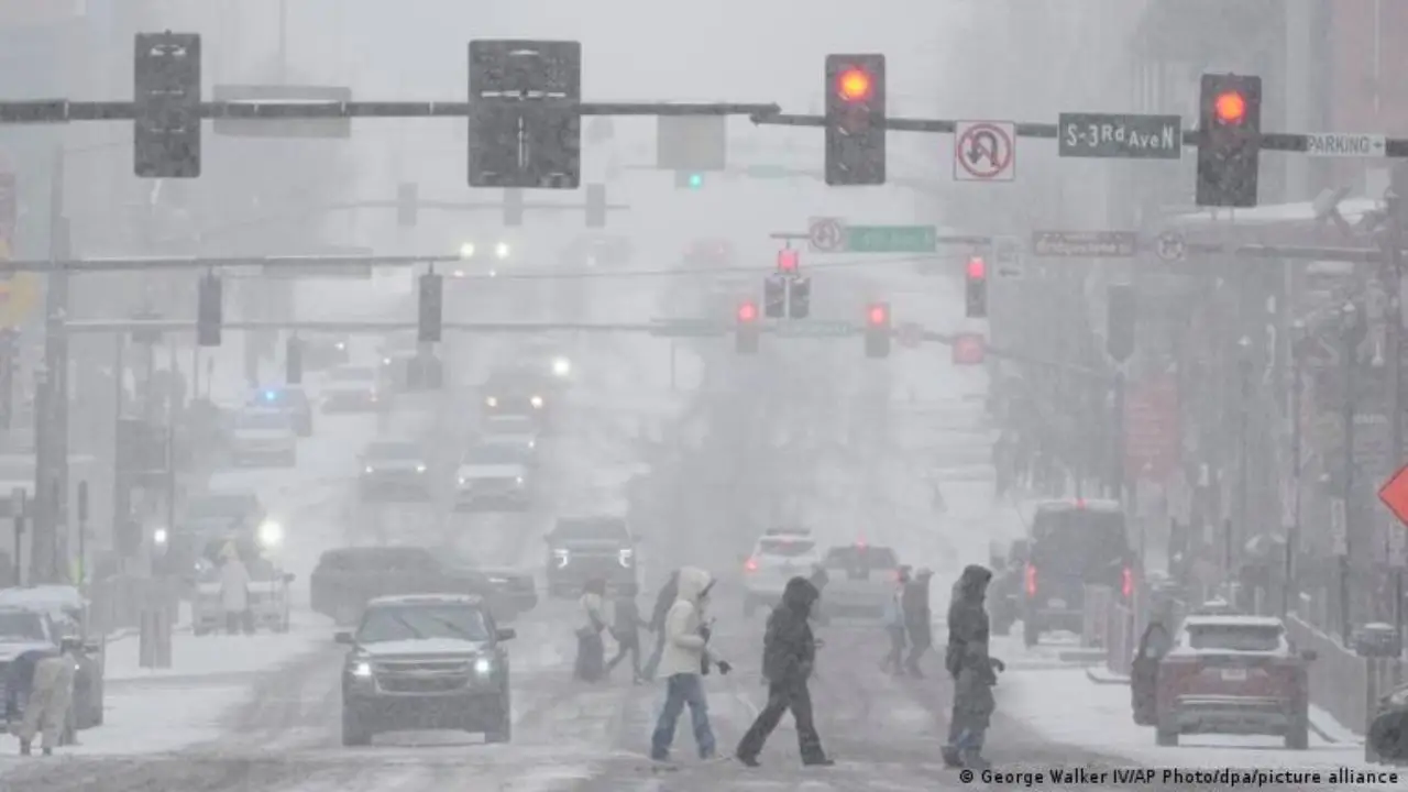 Imagen Principal de Nota: Tormenta invernal pone en alerta a EE. UU.: ¿afectará a Honduras?
