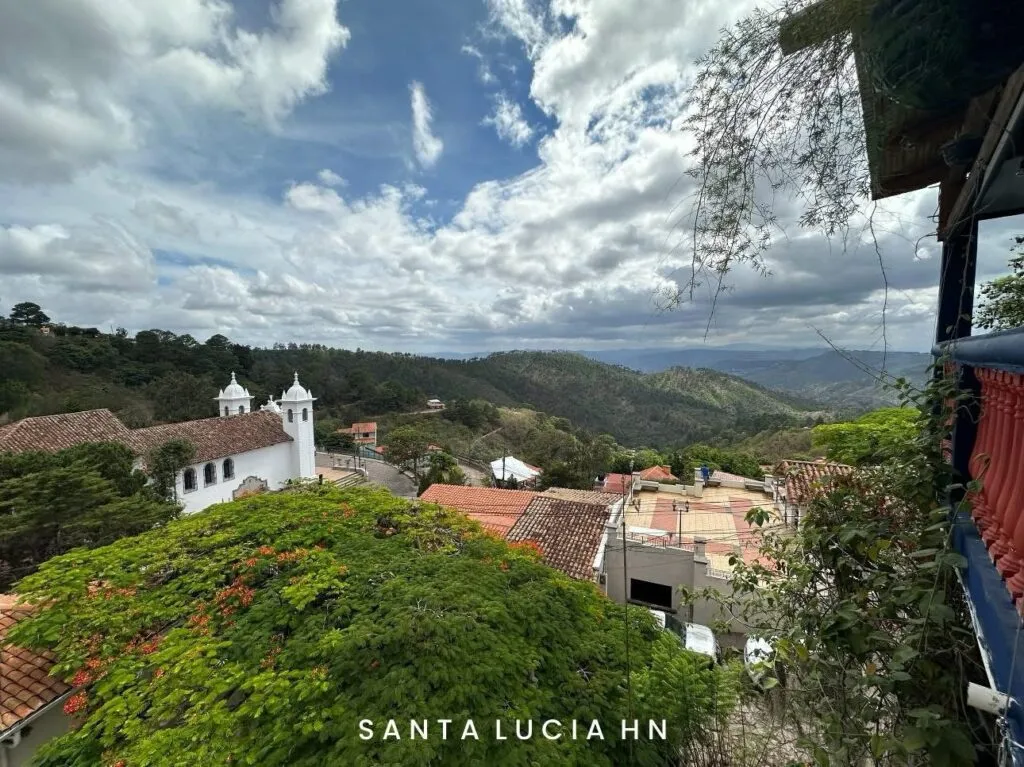 Santa Lucia, vista postal