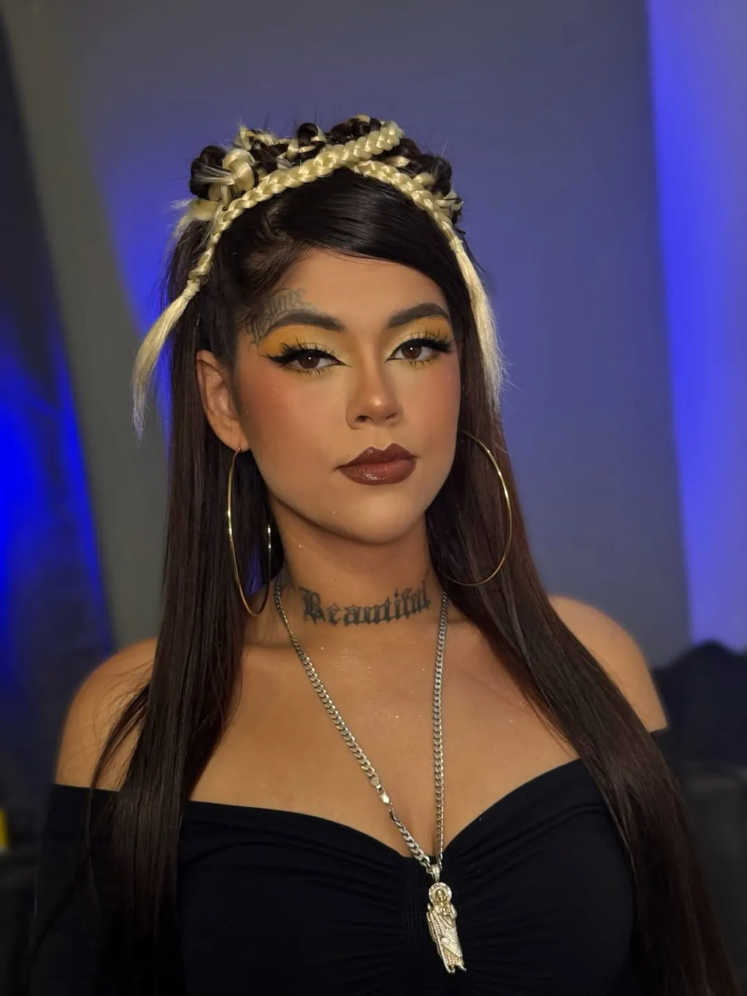 Marie Bachita maquillada