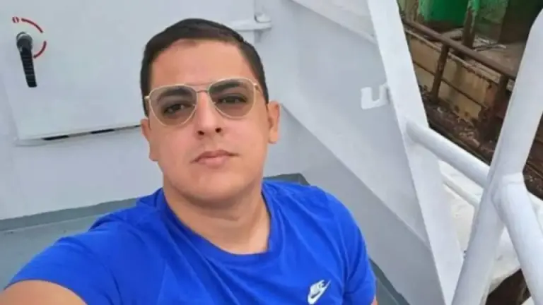 Imagen Principal de Nota: Capitán Thompson reaparece con mensaje polémico: ¿para Alejandra Rubio?