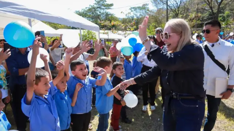 Así fue el emotivo recuerdo de Lissette del Cid sobre su camino a primera dama