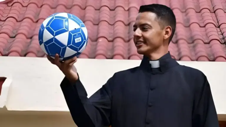Imagen Principal de Nota: Futbolista hondureño sorprende al dejar las canchas para convertirse en sacerdote