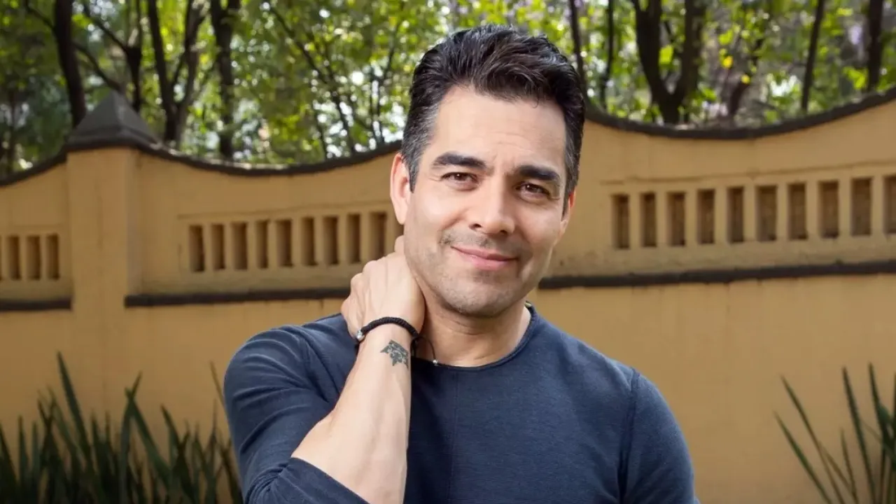 Omar Chaparro muestra su apoyo a los  militares tras muerte de “El Mencho”