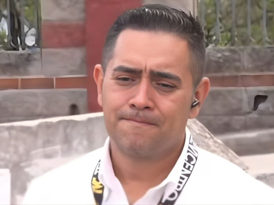 Imagen Principal de Nota: Periodista Adalid Hernández conmueve al solicitar apoyo para su abuela con cáncer