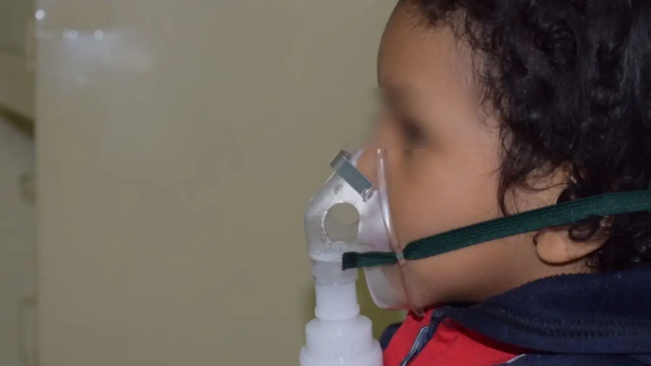 Qué es la tosferina y cuáles son los síntomas del brote que preocupa a la zona norte