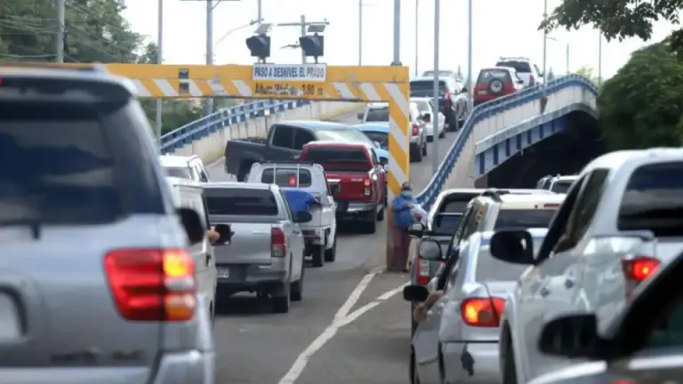 Imagen Principal de Nota: 7 consejos para evitar multas con la amnistía vehicular 2026 en Honduras