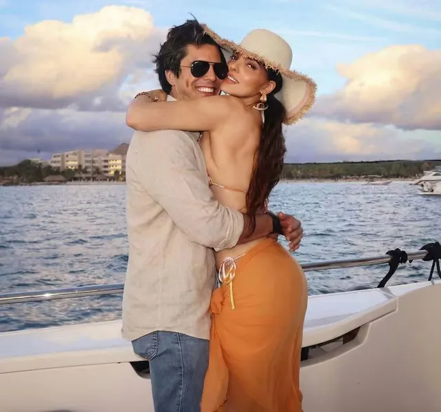 Ana Bárbara junto a su esposo