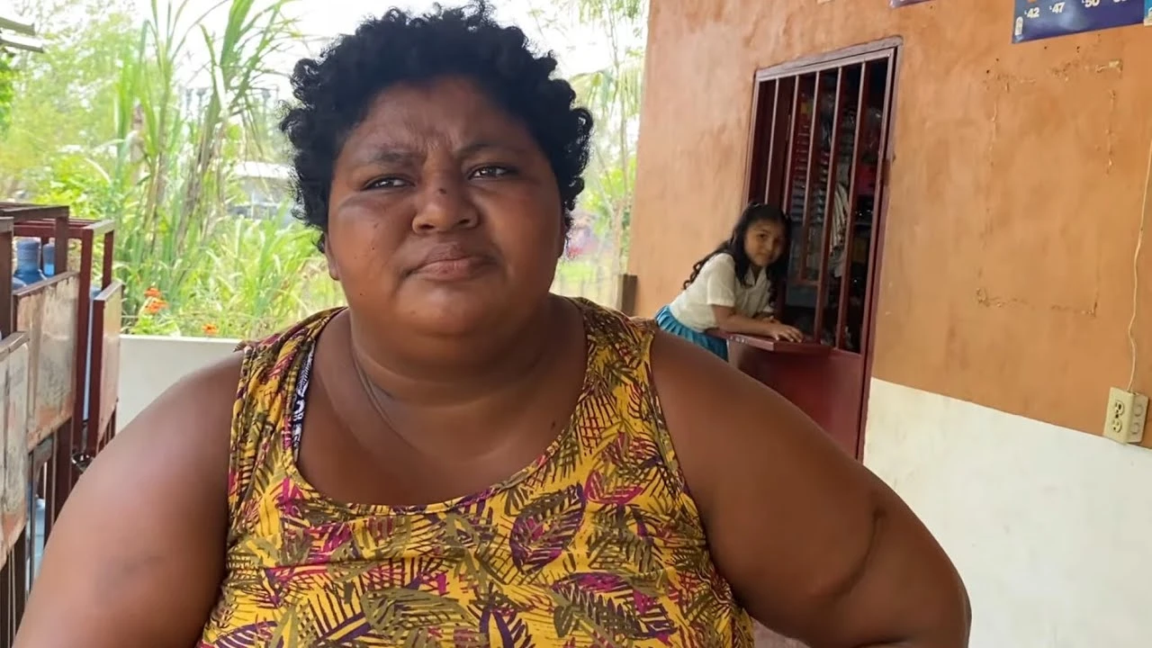 Imagen de María 'La Chichuy' durante una entrevista para redes sociales. Foto: cortesía de Internet 