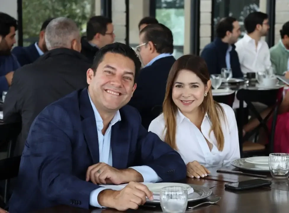 juan diego zelaya y su esposa 