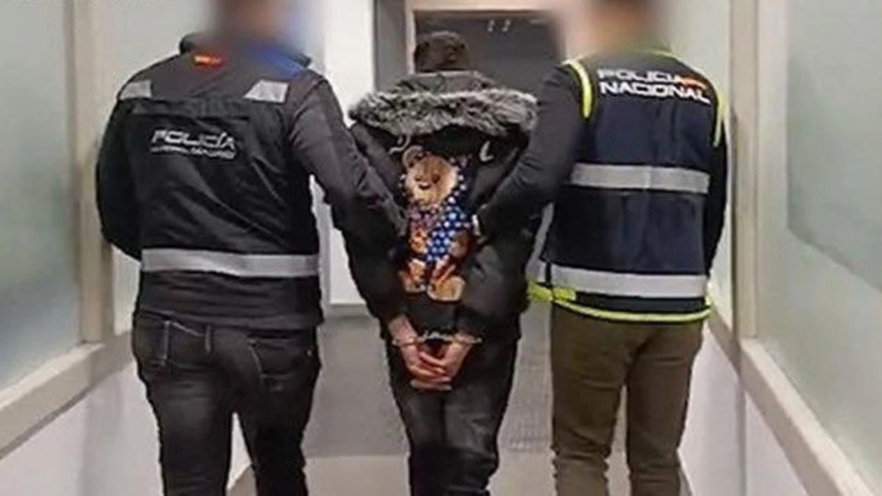 Imagen Principal de Nota: Capturan en Madrid a “El Gordo”, uno de los 10 criminales más buscados de Honduras
