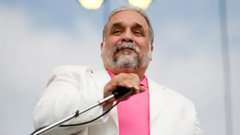 Imagen Principal de Nota: Así fue la emotiva despedida a Willie Colón en Nueva York