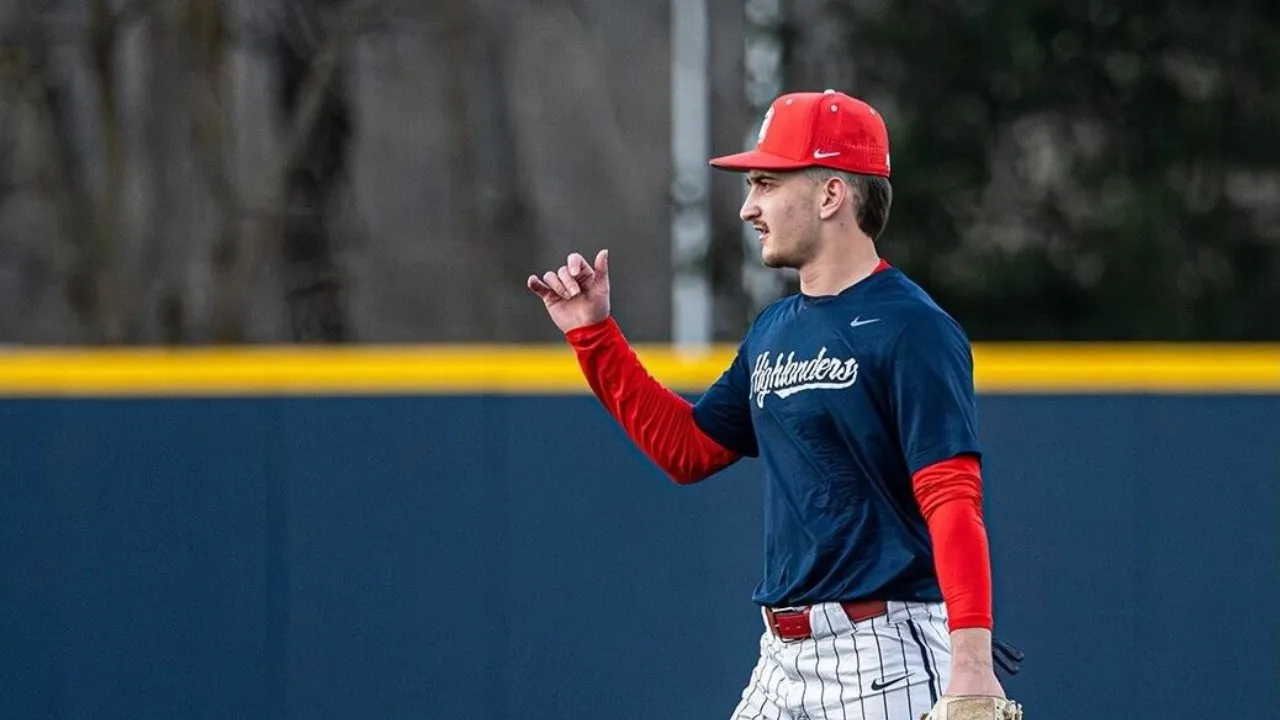 Imagen Principal de Nota: Accidente mortal acaba con el sueño de joven jugador