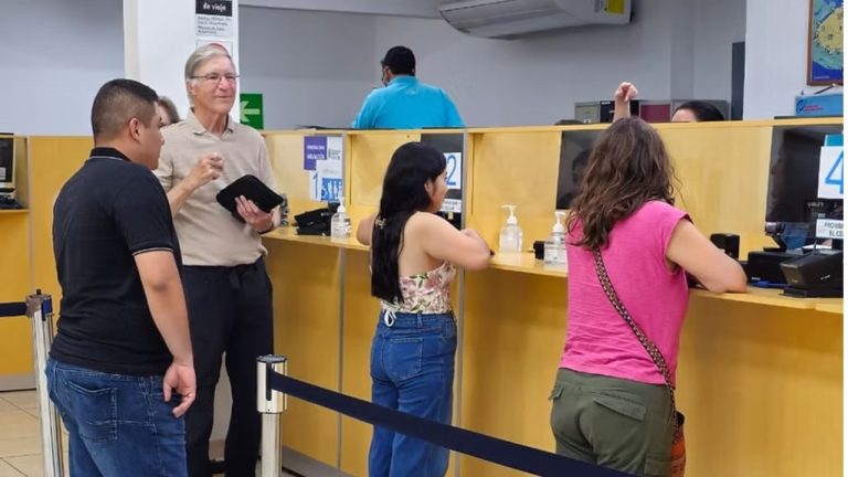 Imagen Principal de Nota: Requisitos para salir de Honduras: documentos que debes llevar antes de viajar