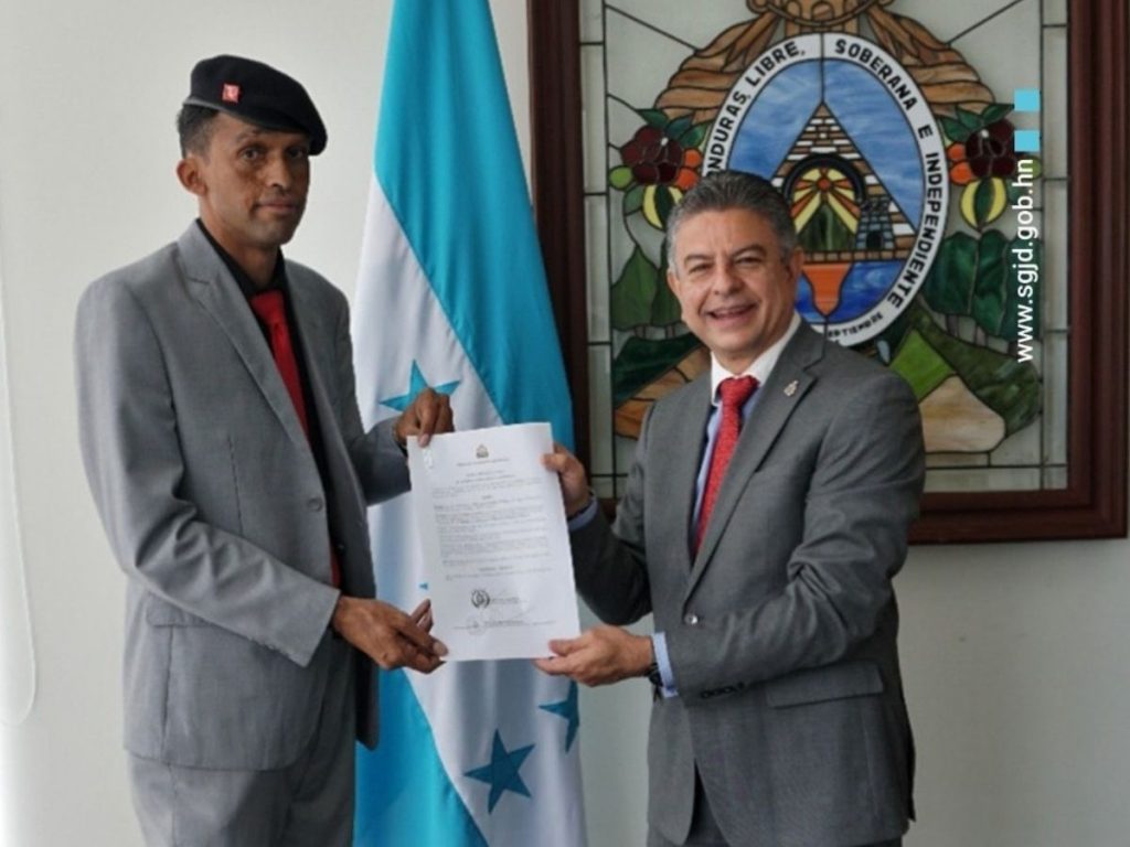 Pedro Joaquin exfuncionario 