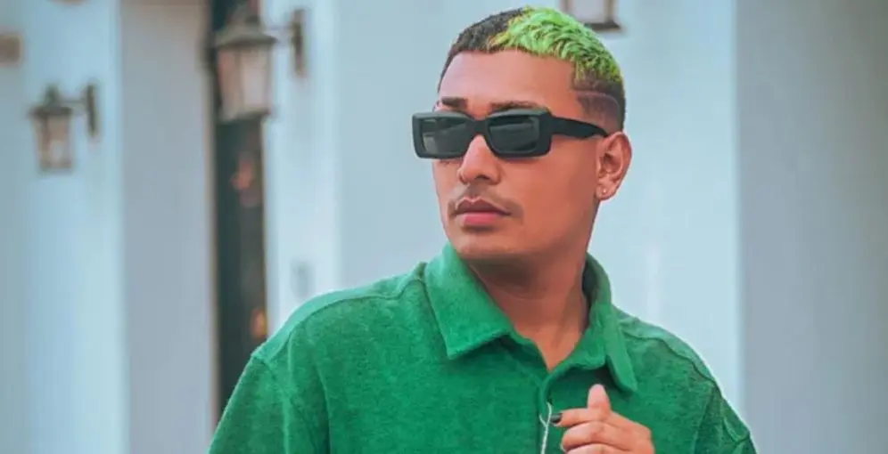 Supremo es la imagen del éxito que divide opiniones en las redes.