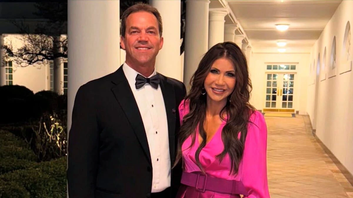  En el pasado, Noem había descrito a su familia como “muy transparente” y “un libro abierto”. Foto: cortesía de Internet 