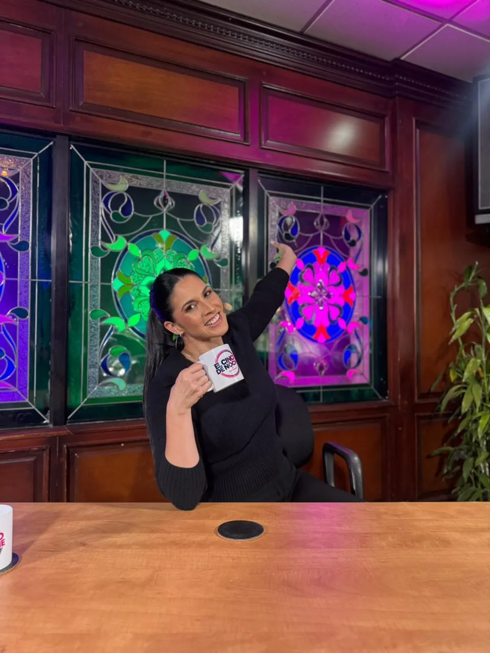 Leslie en El Cinco de Noche