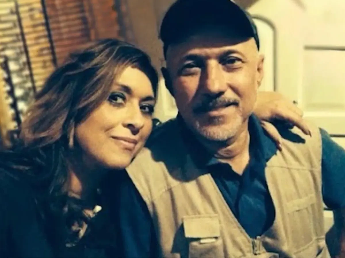 neida sandoval junto a su hermano 