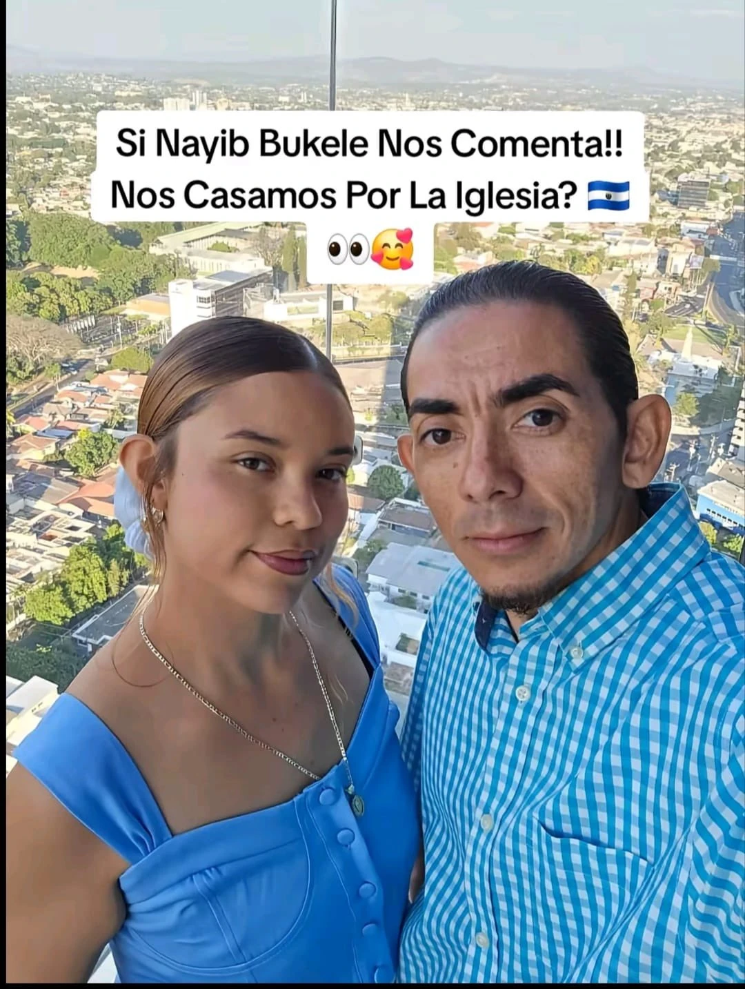 La foto que publicó en sus redes sociales la pareja salvadoreña. 