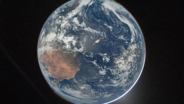 Artemis II: las inéditas fotos de la Tierra que la NASA captó desde la nave Orión