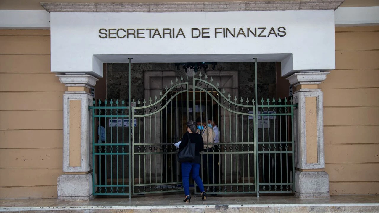 ¿Cancelarán créditos en Honduras? Gobierno revisa millonaria deuda externa no utilizada