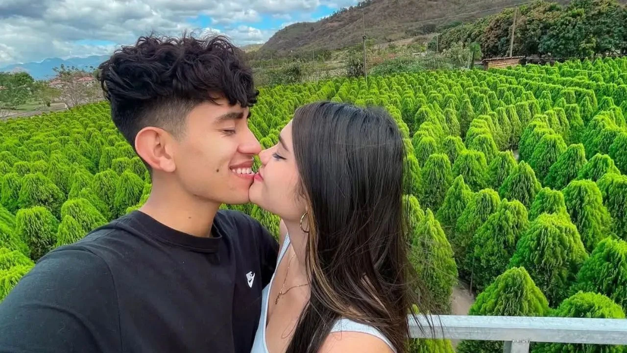 Imagen Principal de Nota: “Juntos, pero no revueltos”: Andrea Mazariegos rompe el silencio sobre su relación con Leonel Villanueva