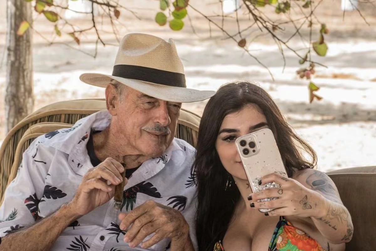 Con sus declaraciones, Karely Ruiz pone fin a una de las historias más comentadas de su carrera. 