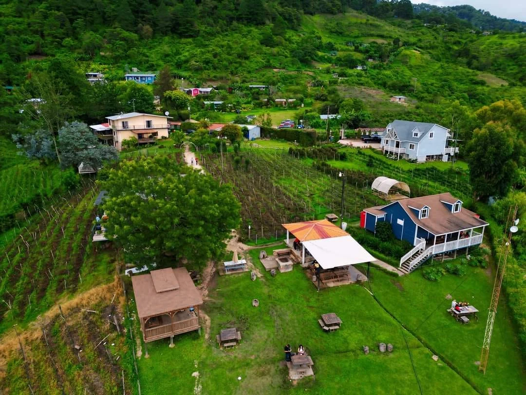 Finca la cantadora