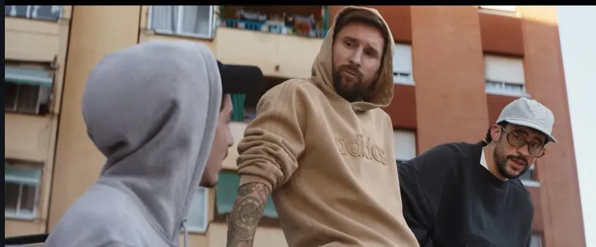 Lionel Messi junto a Bad Bunny en comercual del mundial