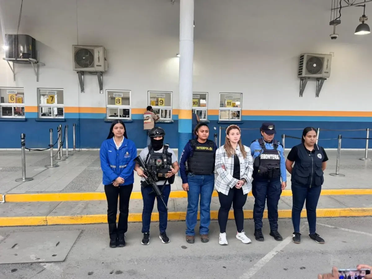 Detención de Yosari Valle