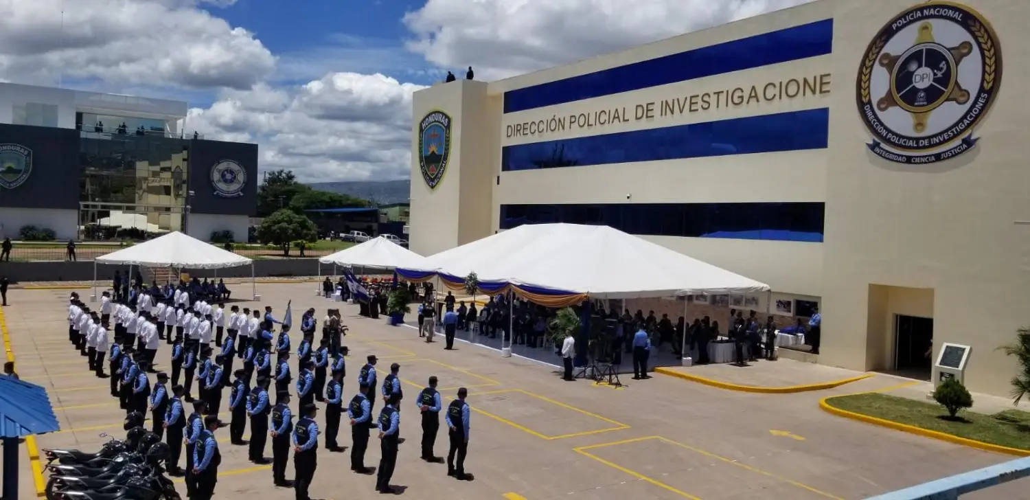 Foto del edificio de la Dirección Policial de Investigaciones (DPI).