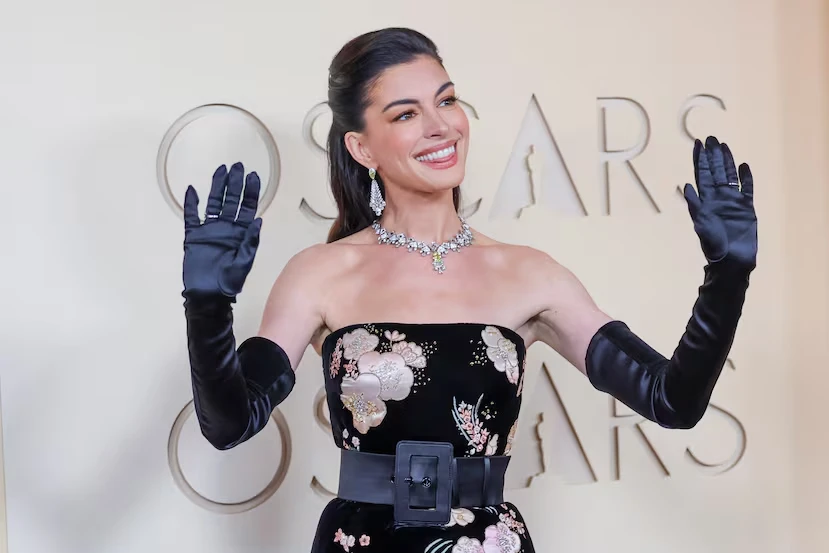 Anne Hathaway