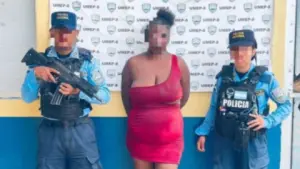 Imagen de Detienen a “La More” por sospecha de ataque con botella en San Pedro Sula