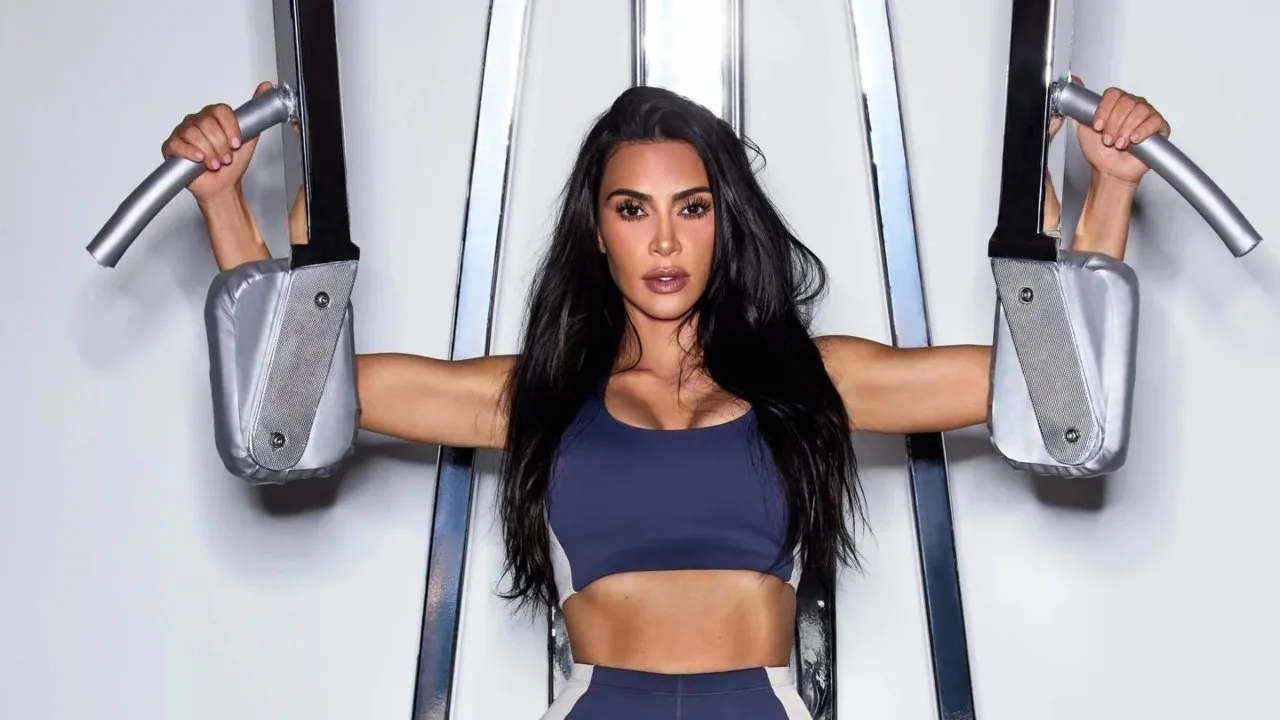 Imagen Principal de Nota: Descubren 90 kilos de droga ocultos en ropa de la marca de Kim Kardashian