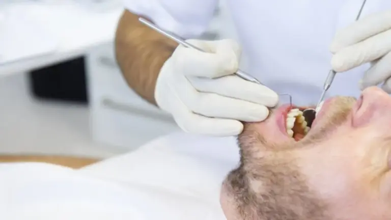 Imagen Principal de Nota: ¿Adiós a las prótesis? Japón prueba fármaco para hacer crecer los dientes