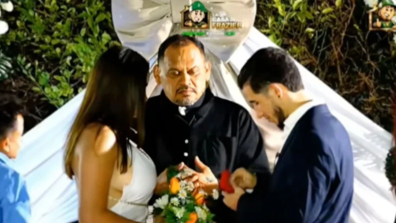 Imagen de Salma Flores se casa con 'La Liendra' pese al 'yo me opongo' de dos hondureños