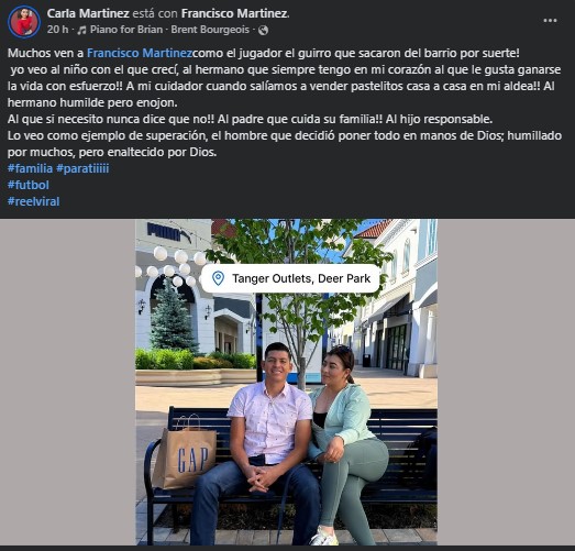 Chelito Martínez  y su hermana