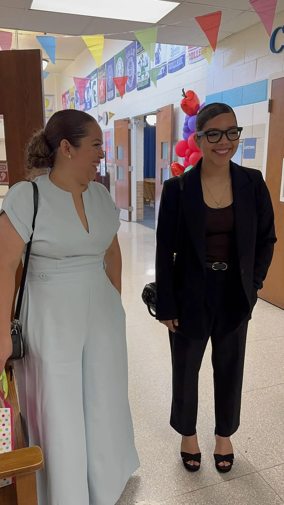 Dunia Santos y su madre