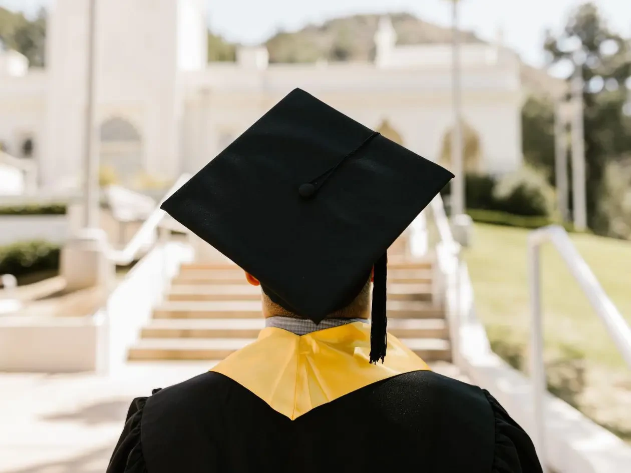 persona graduada