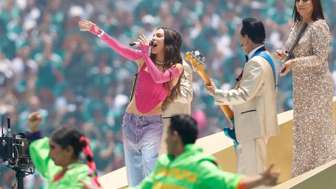 Imagen Principal de Nota: Belinda deslumbra en el Mundial 2026: esto costaría su vestuario