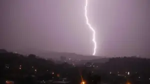 Imagen de Remanentes de onda tropical provocarán lluvias y tormentas este viernes