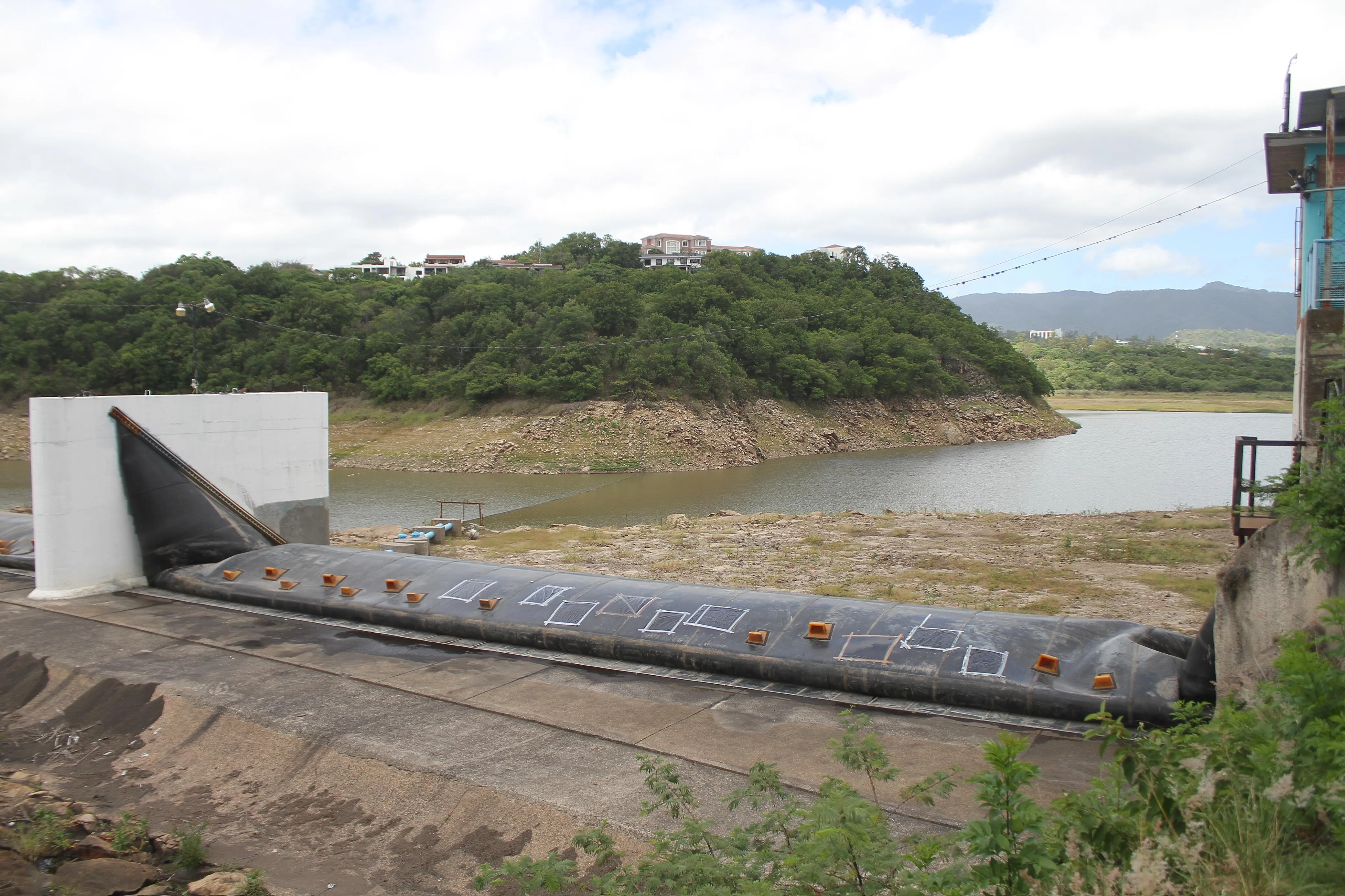 Represa Los Laureles