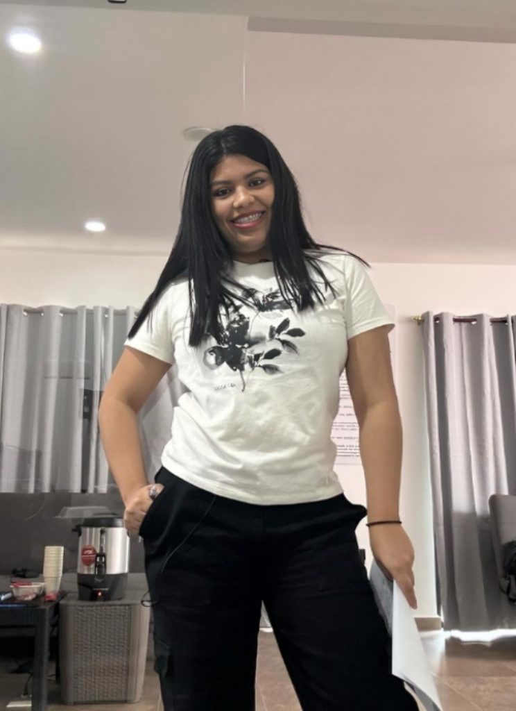 Adri Toval